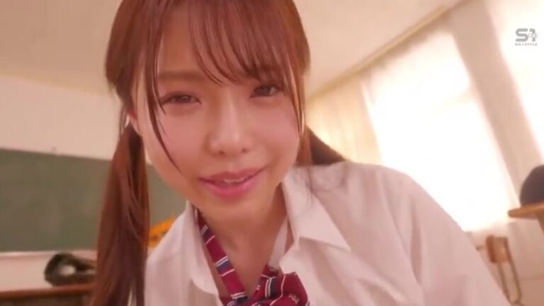 【JK】制服姿の女子マネージャー、女子校生女優の原石。
